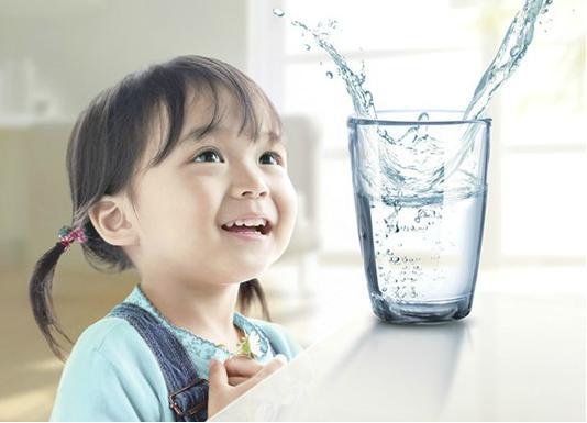 揭秘免費(fèi)送凈水器純水機(jī)，當(dāng)心黑心商家以送代賣，消費(fèi)者務(wù)必擦亮眼睛